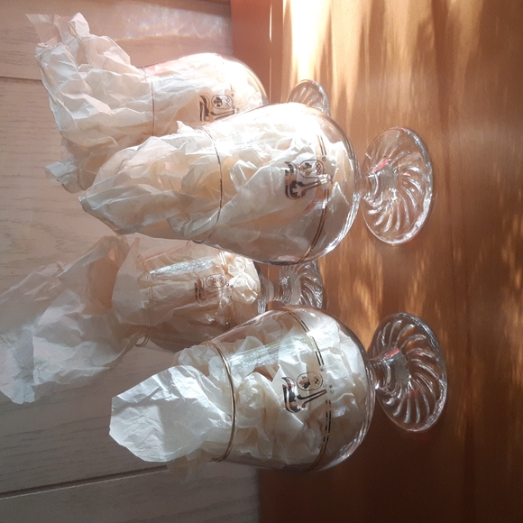 Petro Canada 1988 Calgary Winter Olympic Games Brandy Snifter Glasses set of 4 - Picture 1 of 7